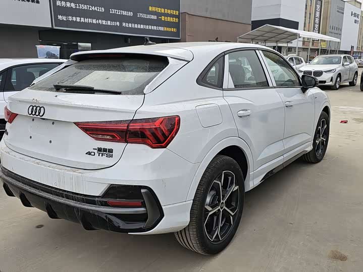 Фото 3 - Audi Q3 Sportback