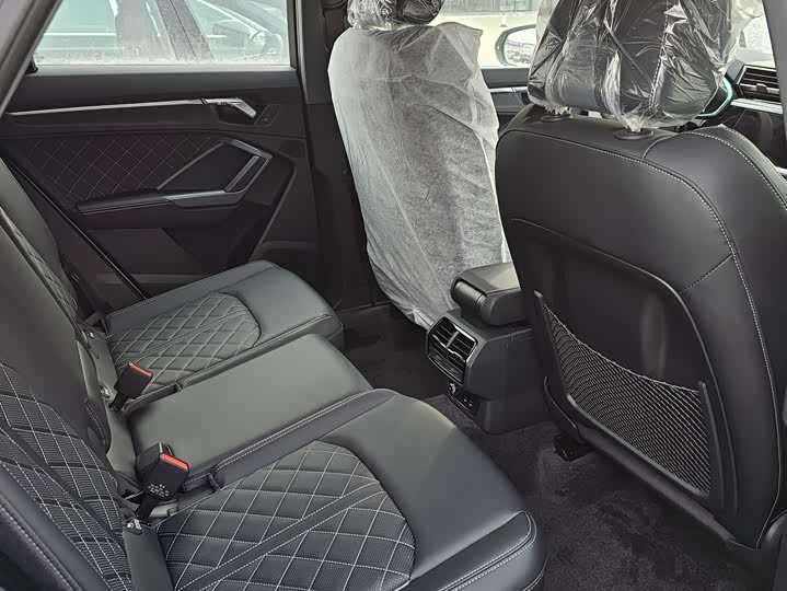 Фото 4 - Audi Q3 Sportback