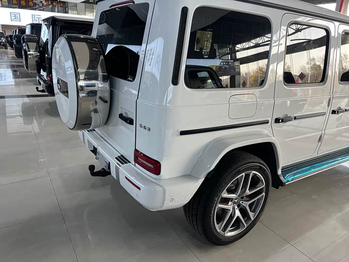 Photo 10 - Mercedes-Benz G-Class AMG