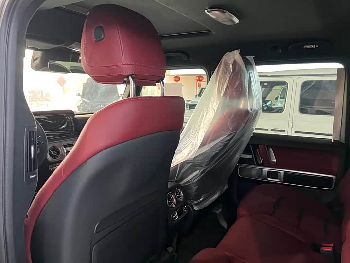 Photo 26 - Mercedes-Benz G-Class AMG