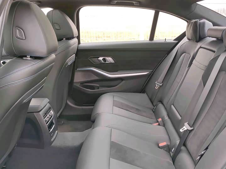 Фото 10 - BMW i3