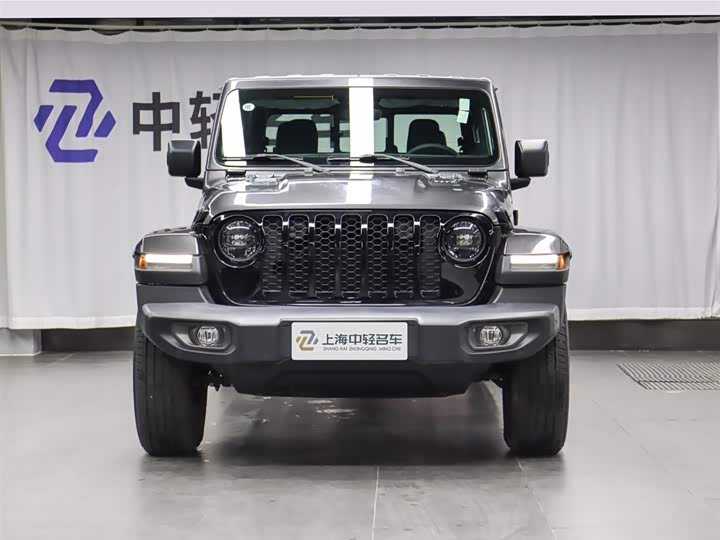 Фото 2 - Jeep Gladiator