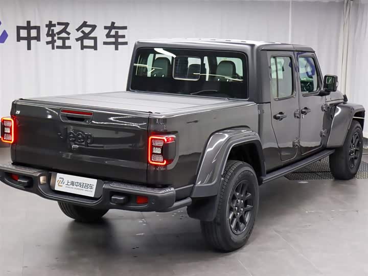 Фото 3 - Jeep Gladiator