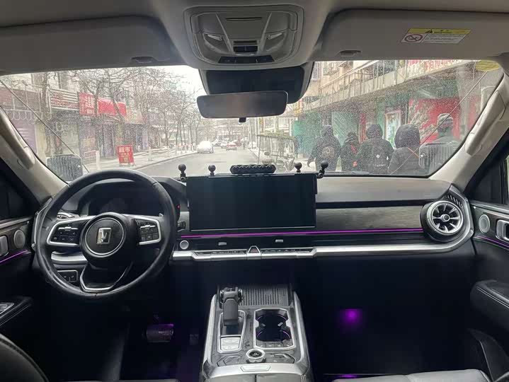 Фото 8 - Tank 400