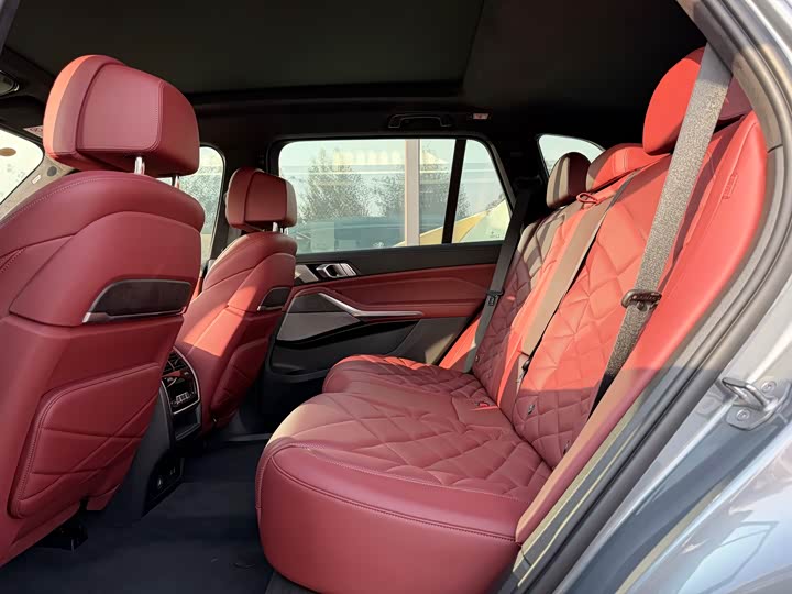 Фото 16 - BMW X5