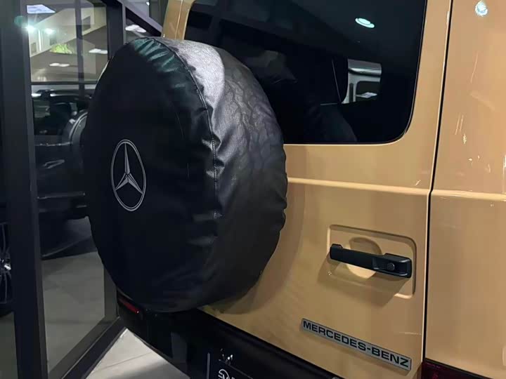 Photo 3 - Mercedes-Benz G-Class