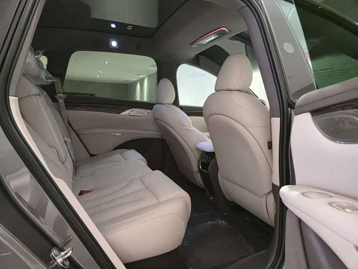 Фото 19 - IM motors LS7