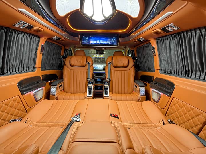 Фото 14 - Mercedes-Benz Vito