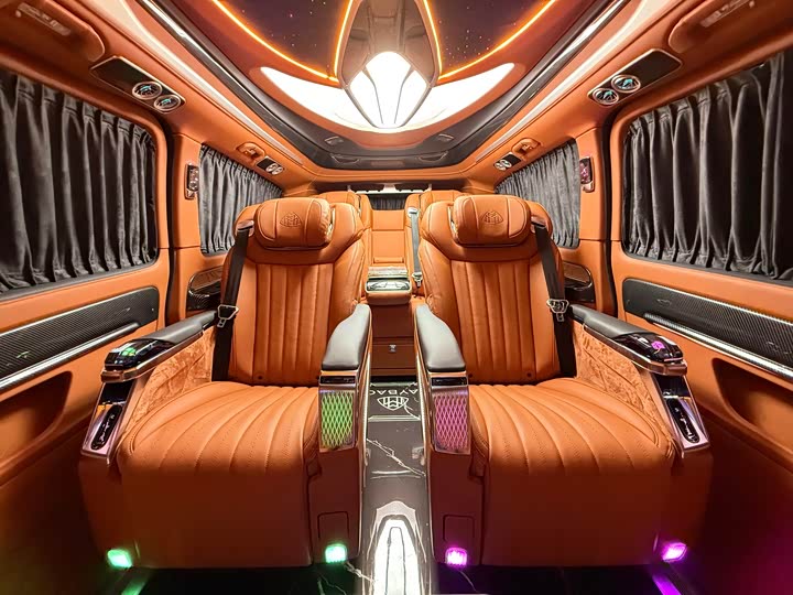 Фото 6 - Mercedes-Benz Vito