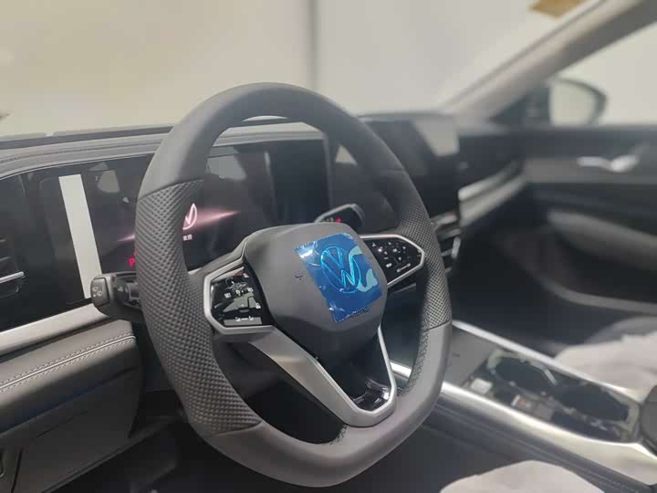 Фото 8 - Volkswagen Passat