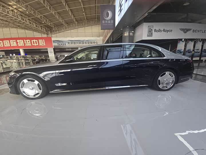 Photo 4 - Mercedes-Benz S-Class