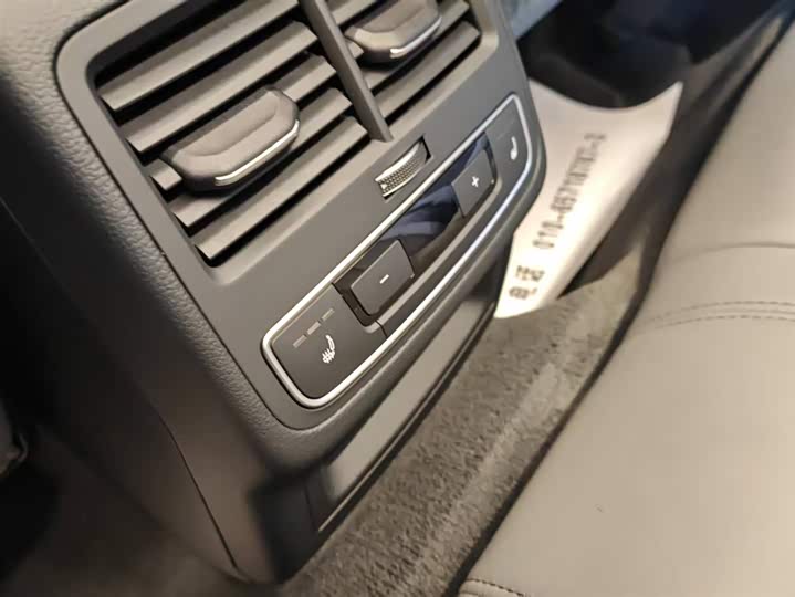 Фото 17 - Audi A5