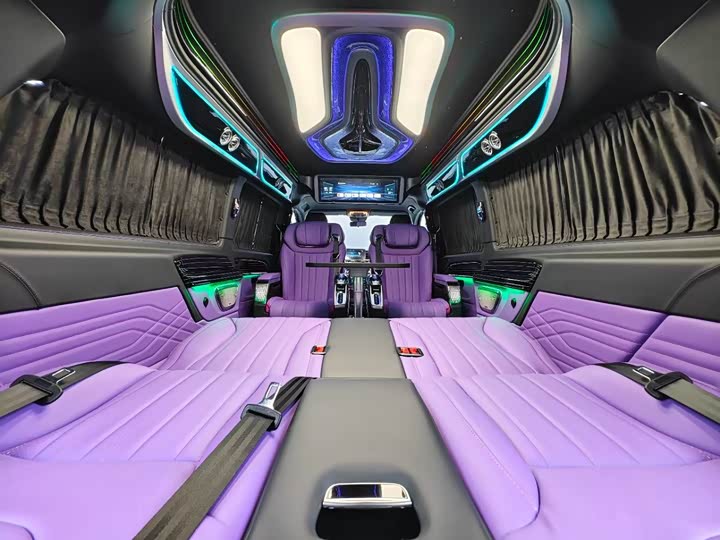 Фото 9 - Mercedes-Benz Vito