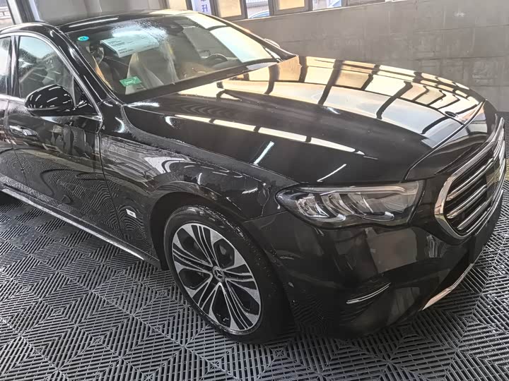 Фото 4 - Mercedes-Benz E-Class Hybrid