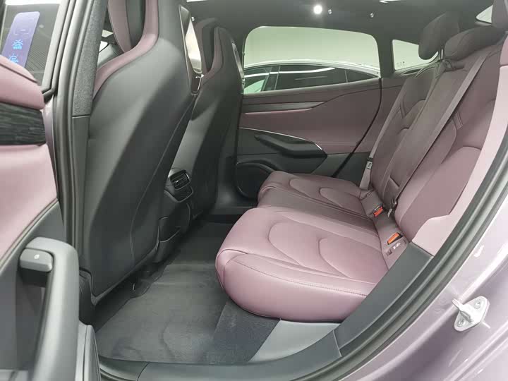 Фото 9 - Xiaomi SU7