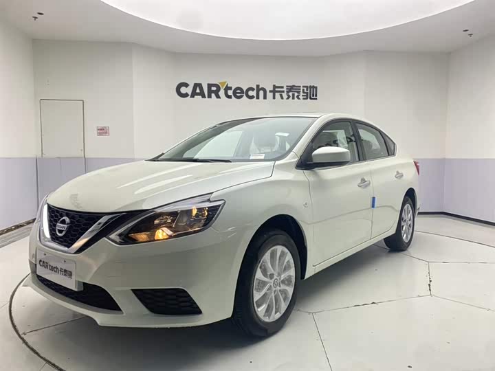 Фото 2 - Nissan Sylphy