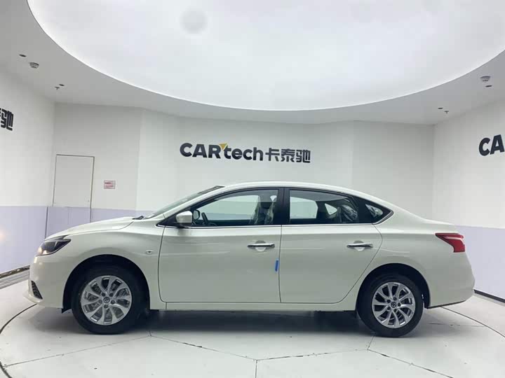 Фото 9 - Nissan Sylphy