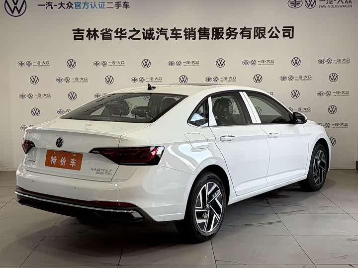 Фото 5 - Volkswagen Sagitar L