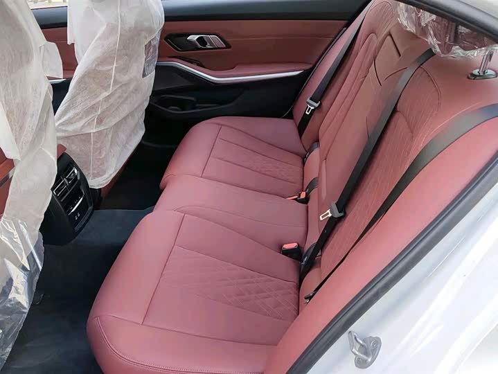 Фото 11 - BMW i3