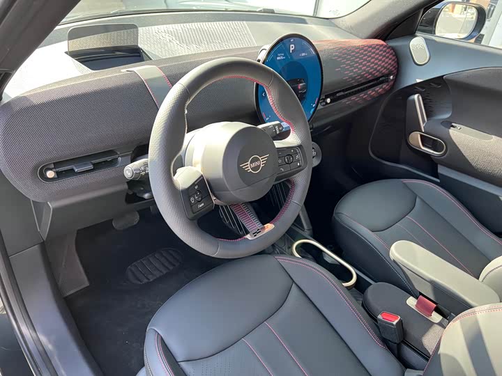 Фото 12 - Mini Aceman