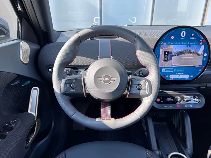 Фото 27 - Mini Aceman