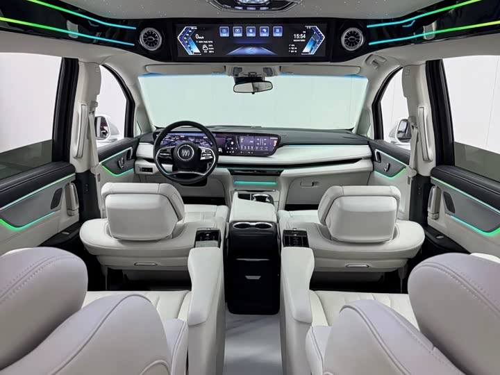 Фото 2 - Buick GL8 ES