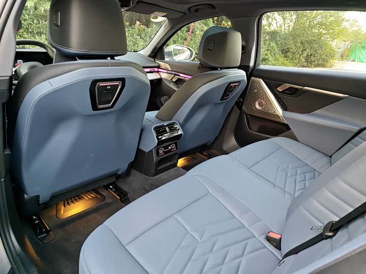 Фото 10 - BMW 5 Series