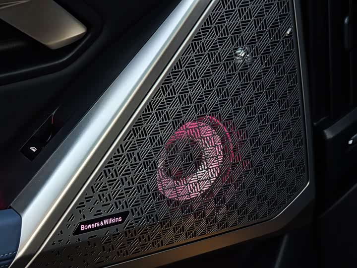 Фото 15 - BMW 5 Series