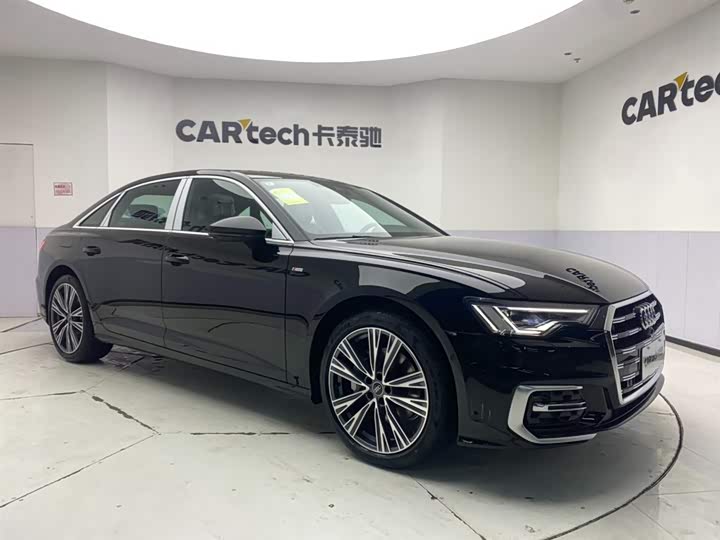 Фото 2 - Audi A6L