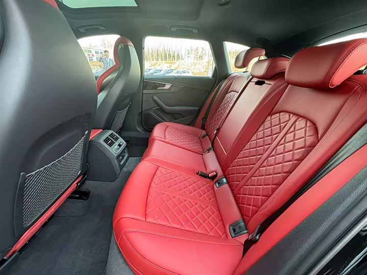 Фото 6 - Audi S4