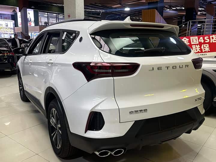 Фото 5 - Jetour X70