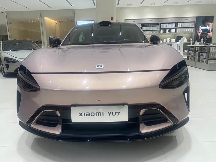 Фото 2 - Xiaomi YU7