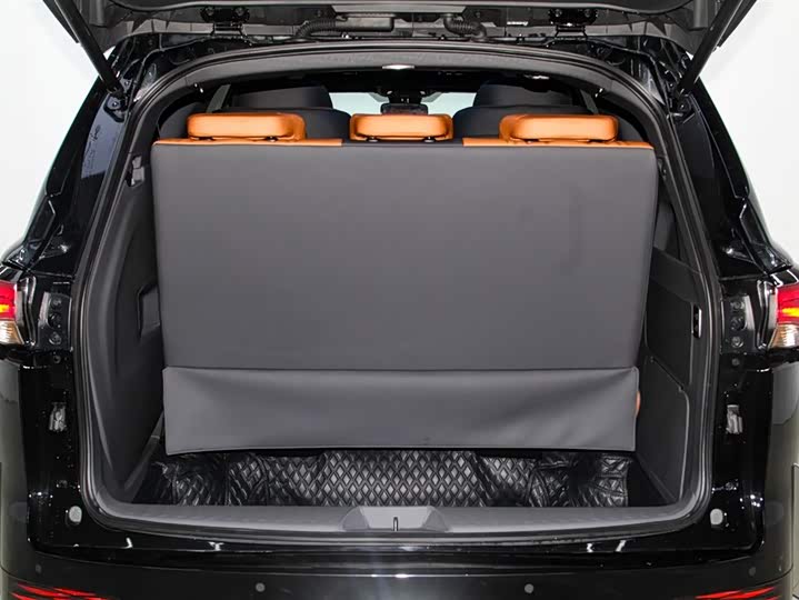 Фото 17 - Toyota Granvia