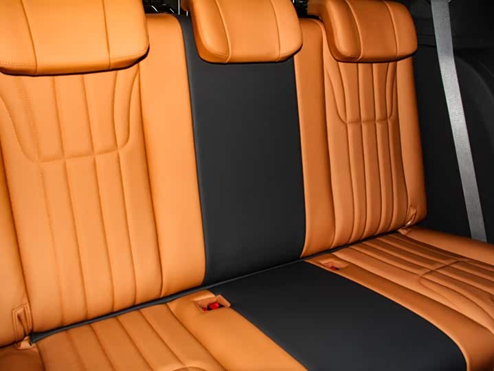 Фото 20 - Toyota Granvia