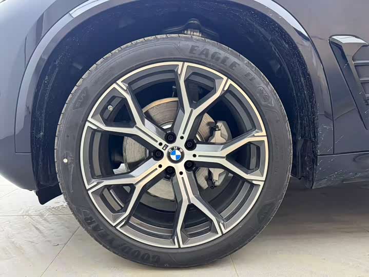Фото 7 - BMW X5