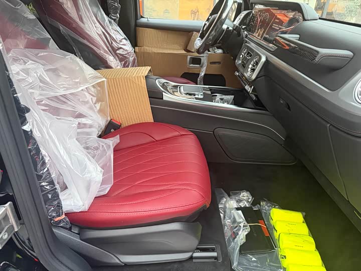 Фото 8 - Mercedes-Benz G-Class AMG