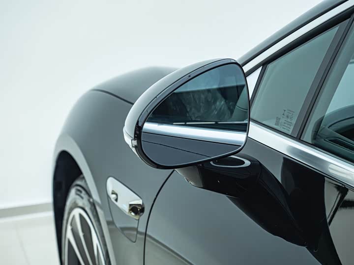 Фото 5 - Luxeed S7