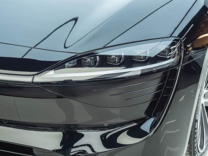 Фото 6 - Luxeed S7