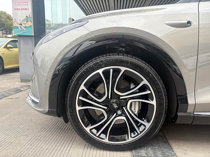 Фото 2 - IM motors LS7