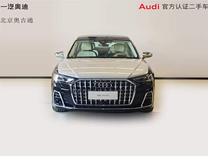 Фото 4 - Audi A8