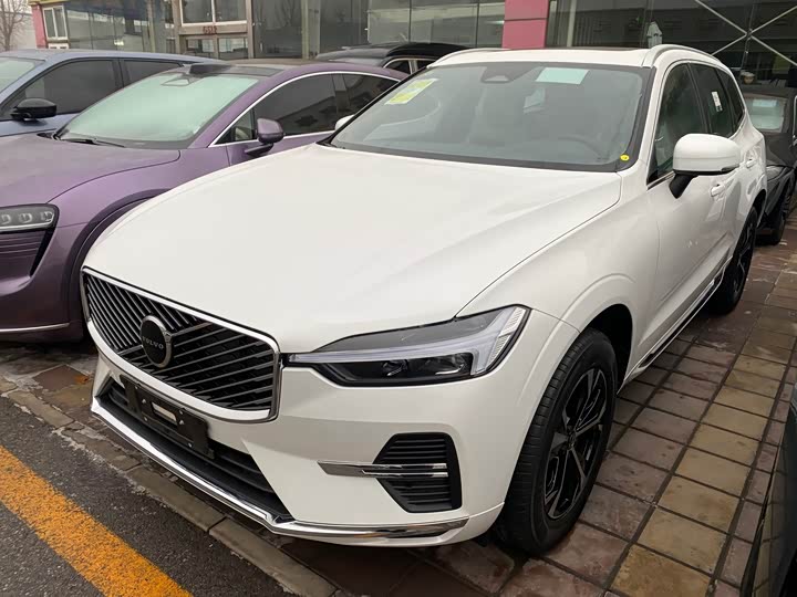 Фото 1 - Volvo XC60