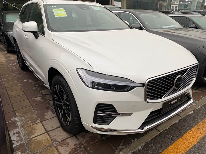 Фото 3 - Volvo XC60