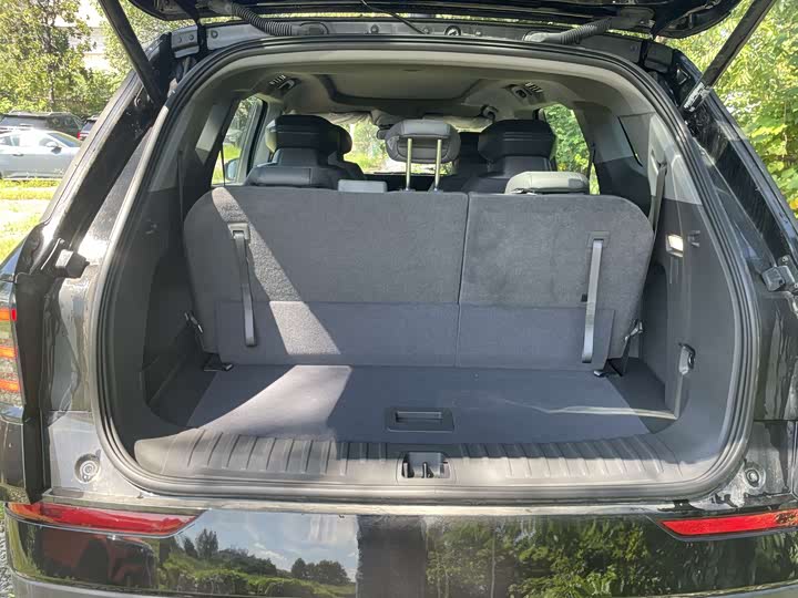 Фото 14 - Ford Edge