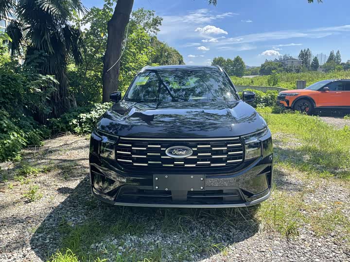 Фото 3 - Ford Edge