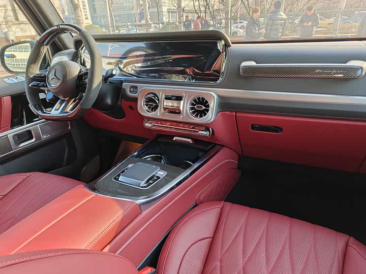 Фото 10 - Mercedes-Benz G-Class AMG