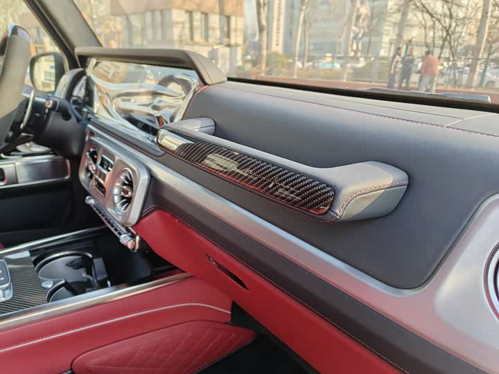 Фото 11 - Mercedes-Benz G-Class AMG