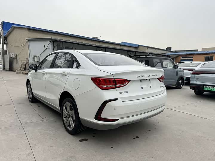 Фото 11 - Beijing EU5