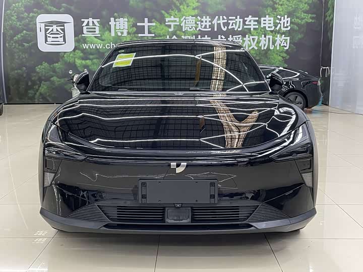 Фото 2 - Geely Jiyue 01