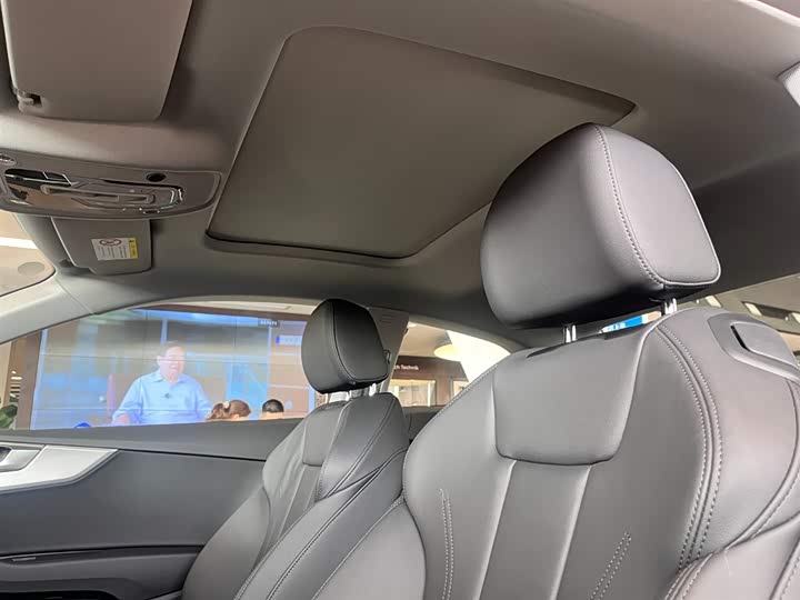 Фото 7 - Audi A5