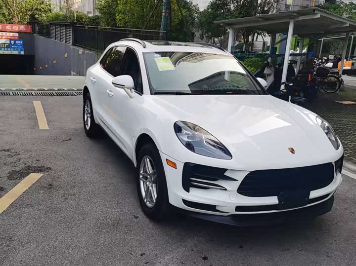Фото 3 - Porsche Macan